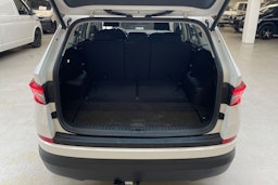valkoinen Skoda Kodiaq 2017 kuva 11.