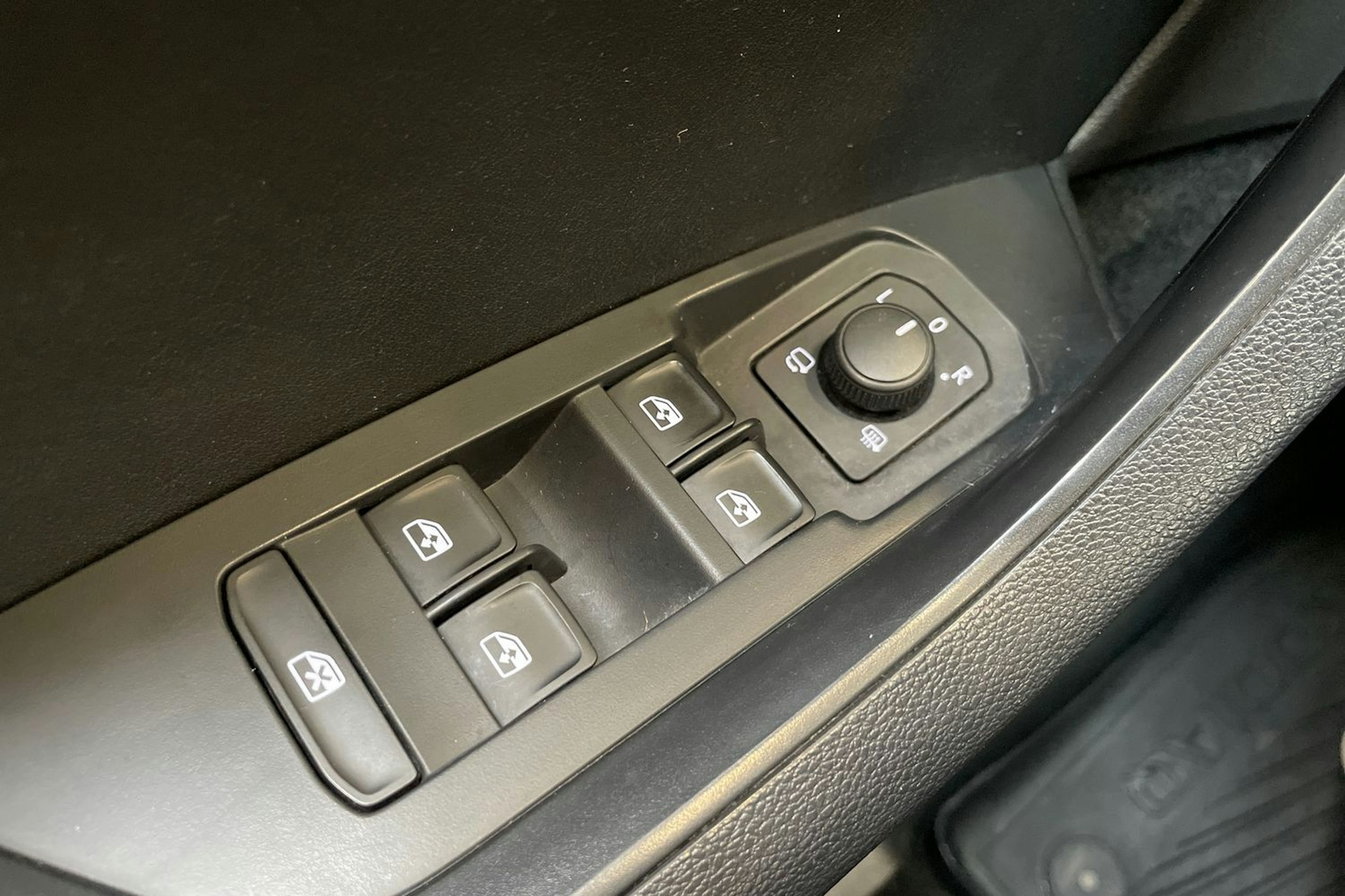 valkoinen Skoda Kodiaq 2017 kuva 27.
