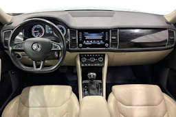 valkoinen Skoda Kodiaq 2017 kuva 9.