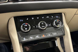 valkoinen Skoda Kodiaq 2017 kuva 33.