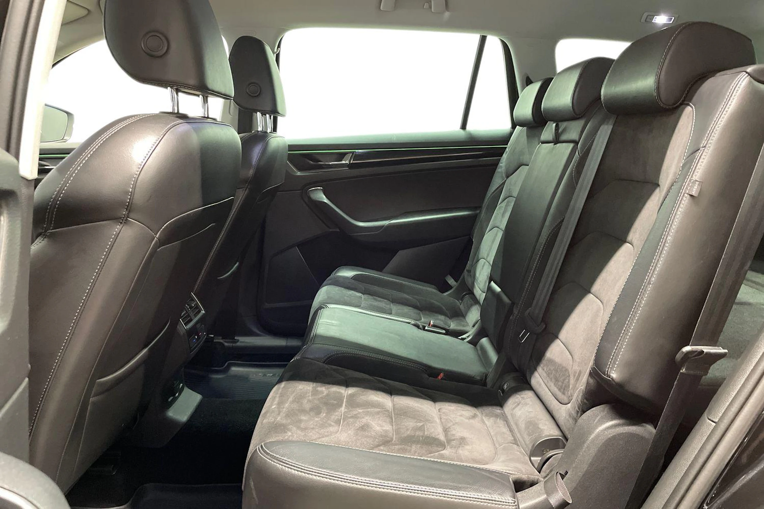musta Skoda Kodiaq 2017 kuva 11.