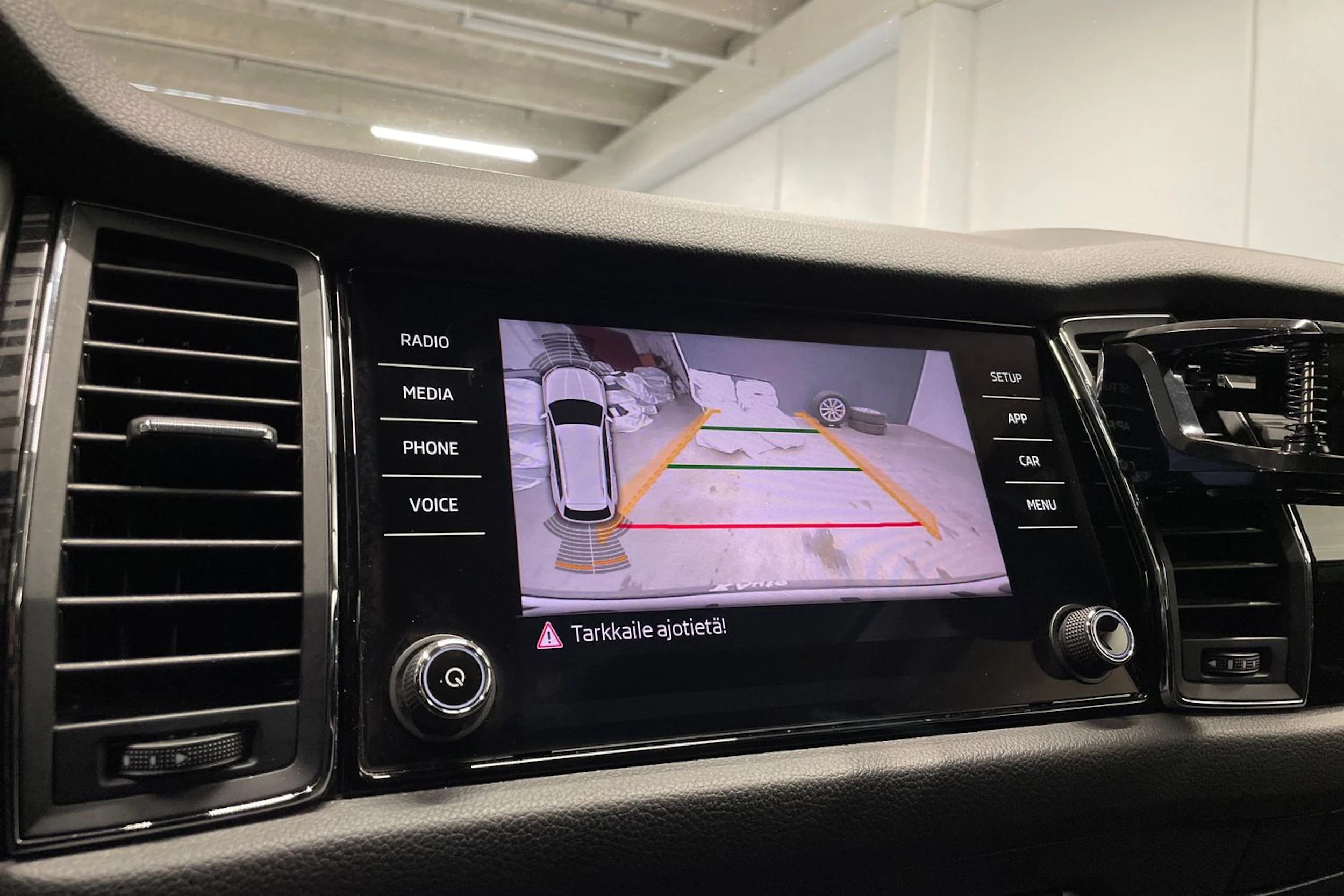 musta Skoda Kodiaq 2017 kuva 21.