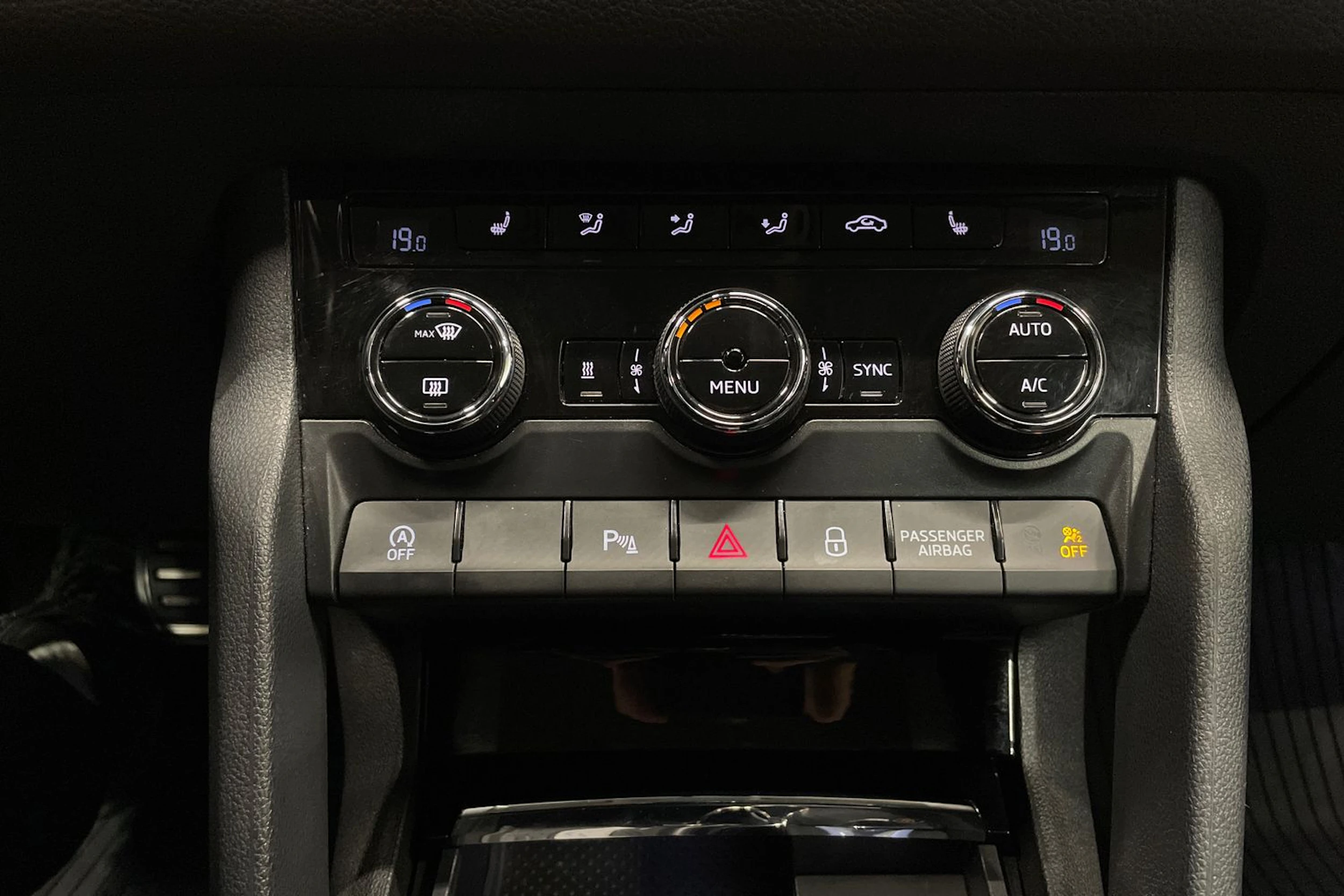 musta Skoda Kodiaq 2017 kuva 22.