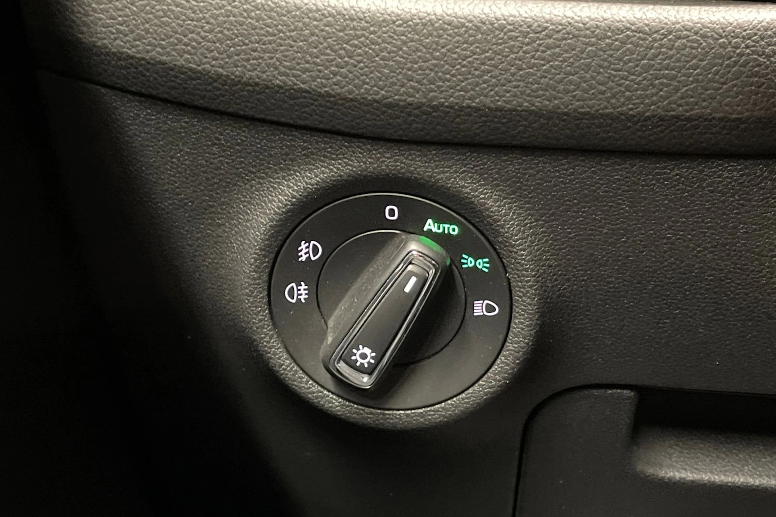 musta Skoda Kodiaq 2017 kuva 24.