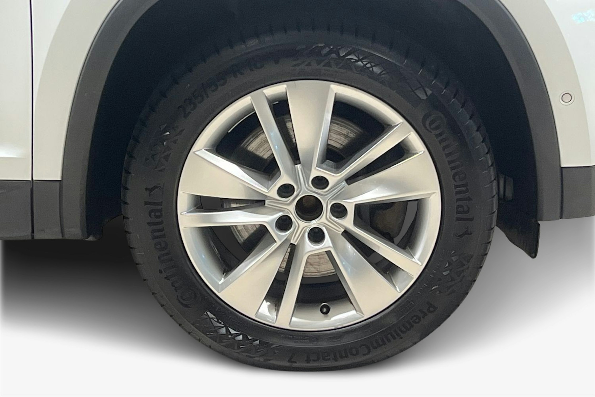 valkoinen Skoda Kodiaq 2017 kuva 9.