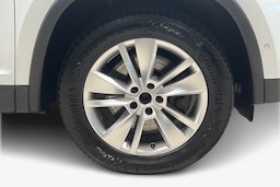 valkoinen Skoda Kodiaq 2017 kuva 9.