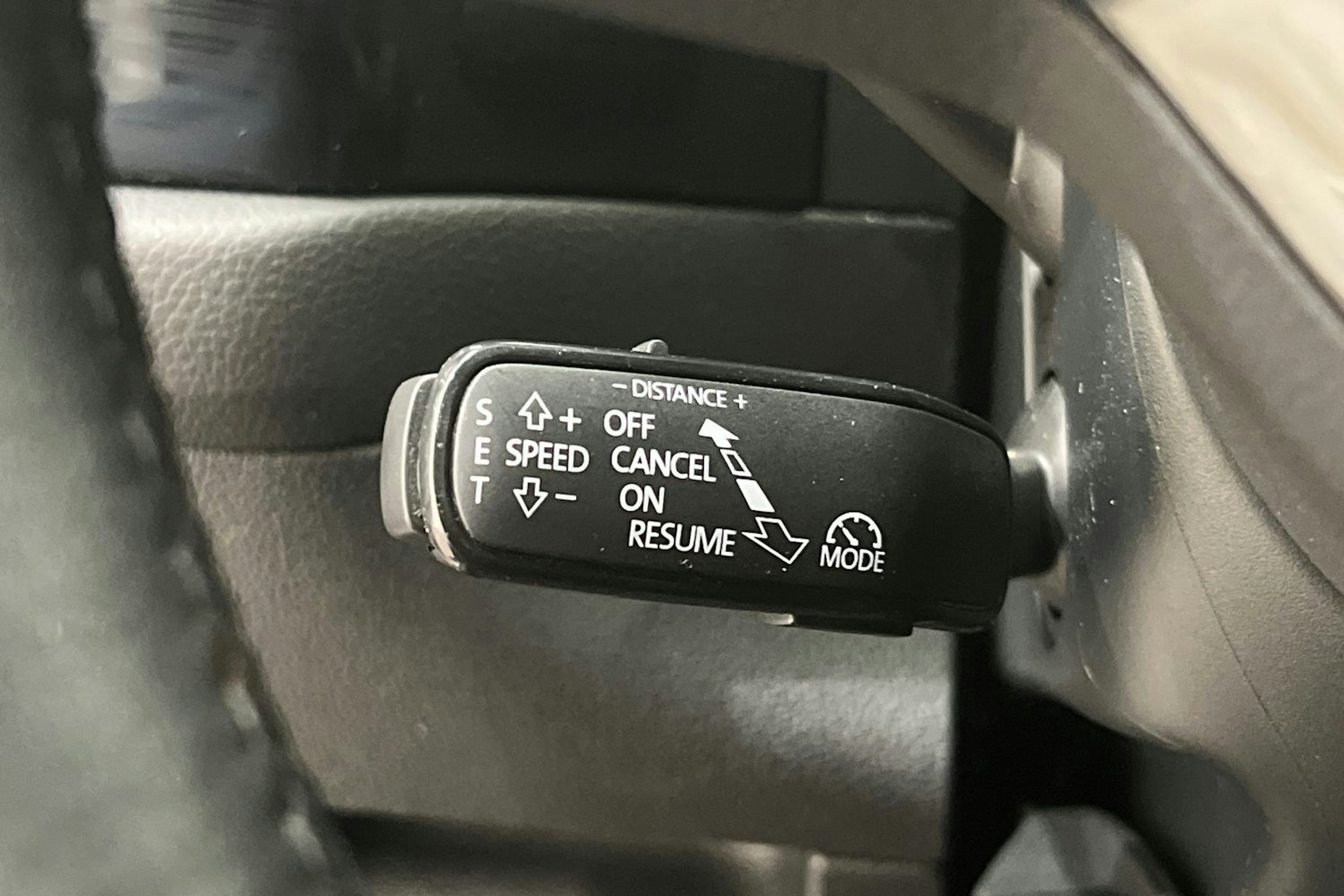valkoinen Skoda Kodiaq 2017 kuva 12.