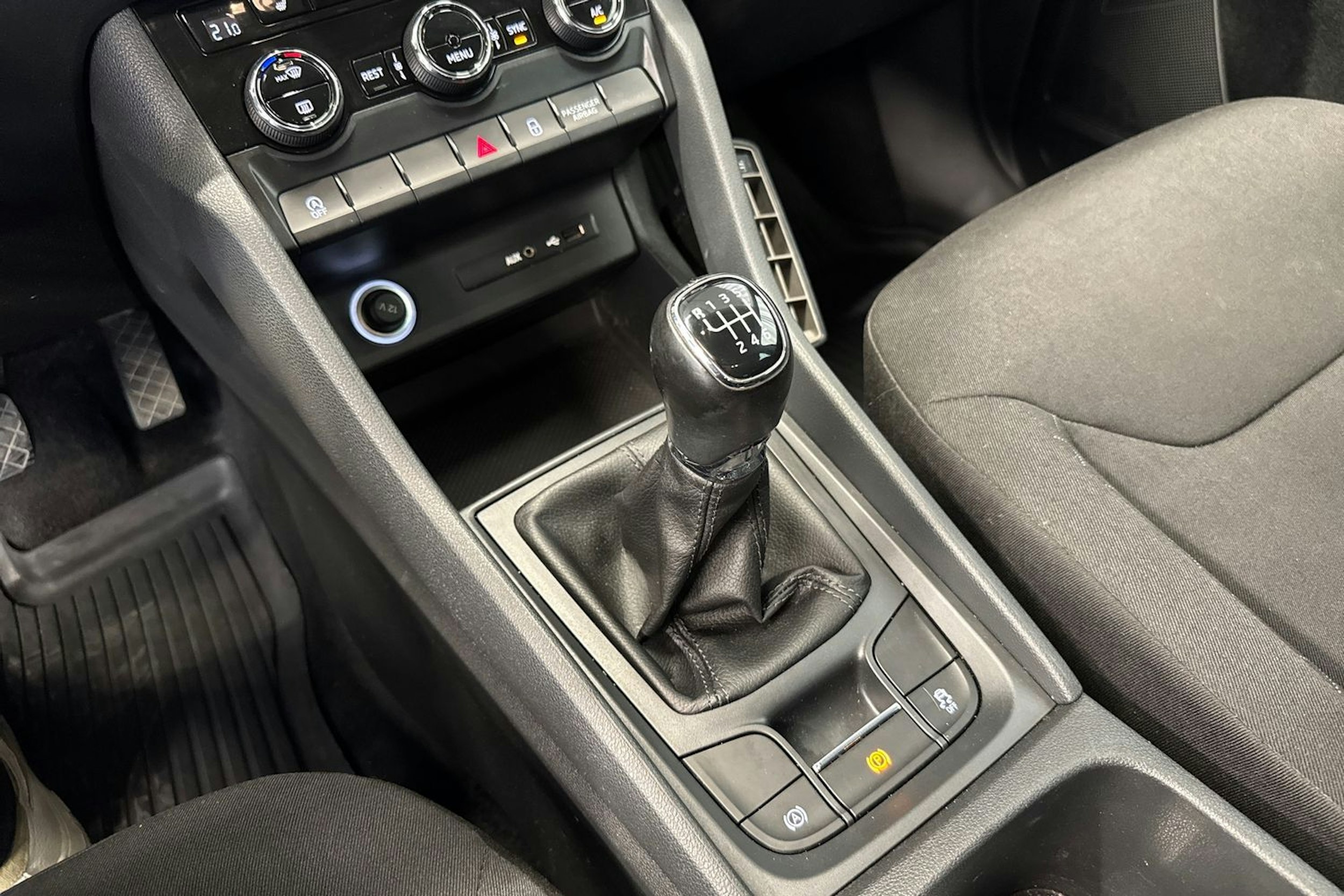 musta Skoda Kodiaq 2017 kuva 18.