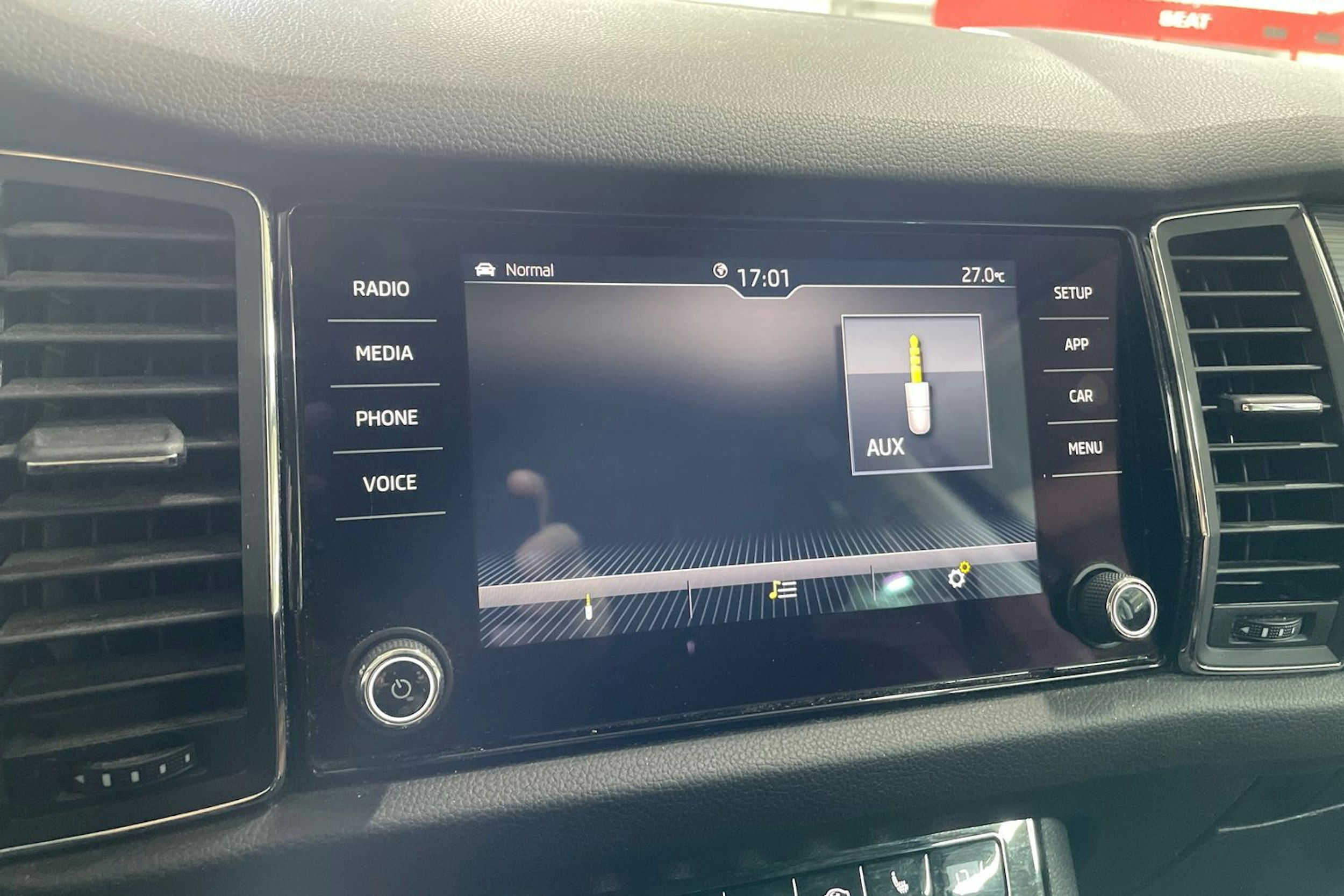 ruskea (beige) Skoda Kodiaq 2018 kuva 14.