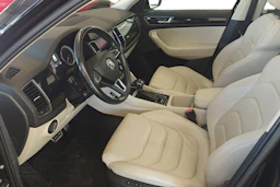 musta Skoda Kodiaq 2017 kuva 8.