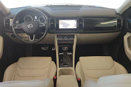 musta Skoda Kodiaq 2017 kuva 9.