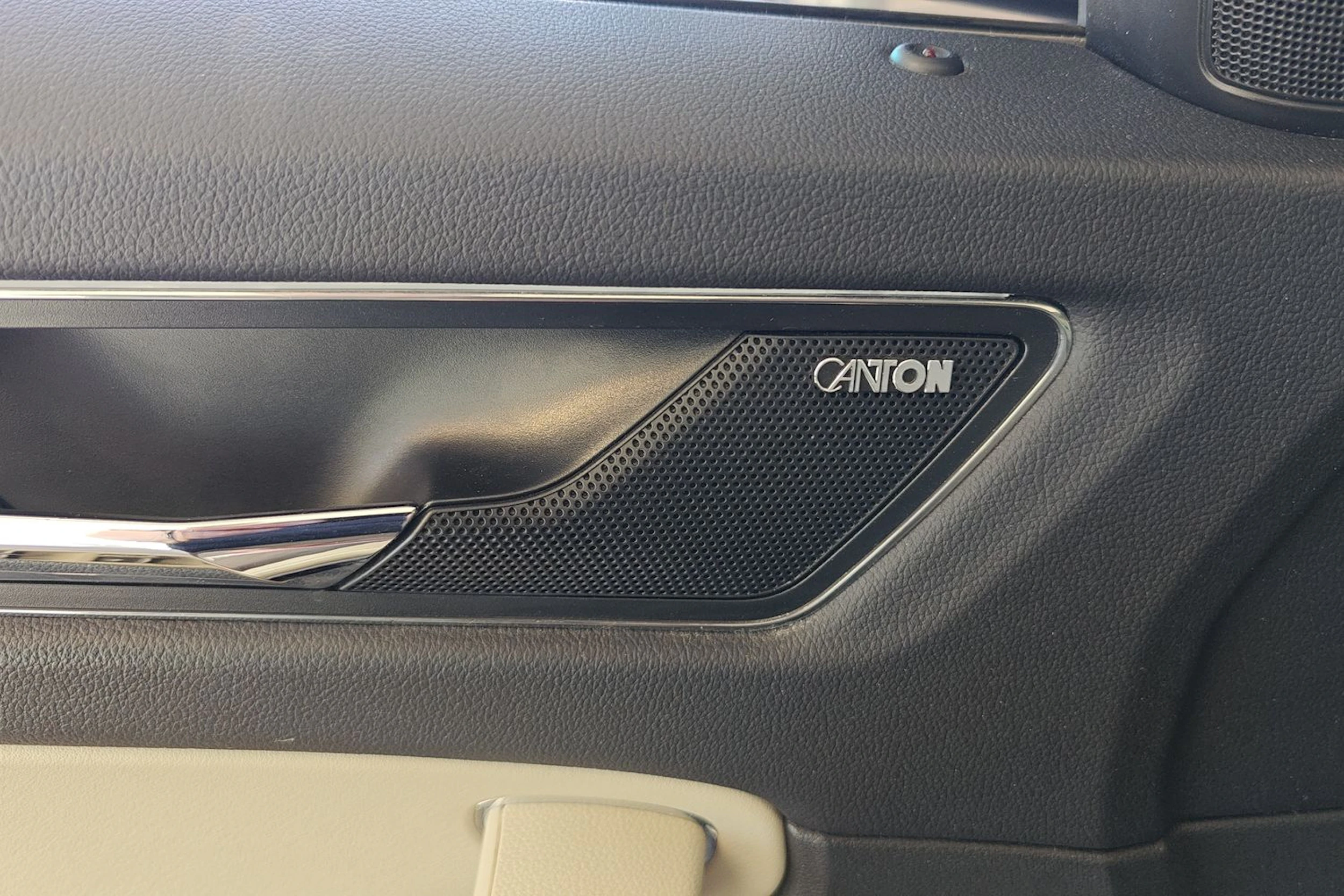 musta Skoda Kodiaq 2017 kuva 20.