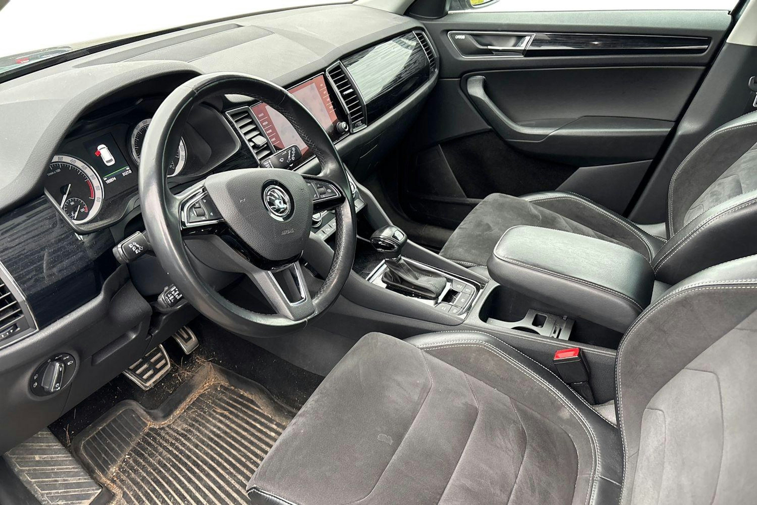 met. harmaa Skoda Kodiaq 2017 kuva 3.
