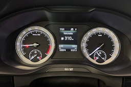 met. harmaa Skoda Kodiaq 2017 kuva 20.