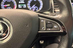 met. harmaa Skoda Kodiaq 2017 kuva 22.