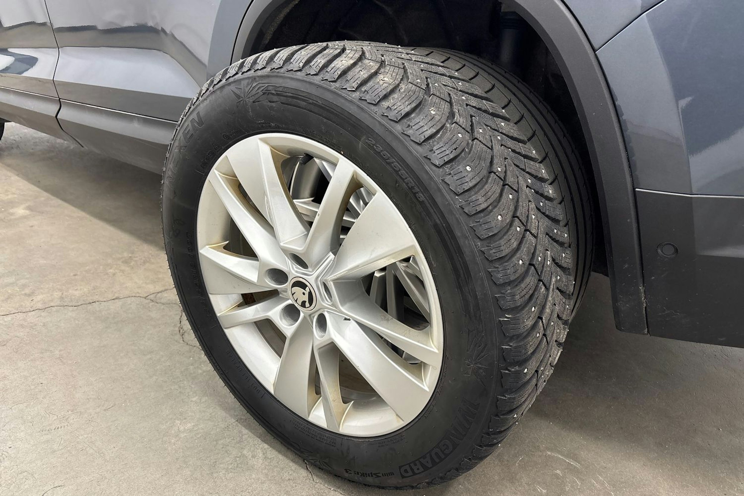 met. harmaa Skoda Kodiaq 2017 kuva 25.