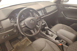 Valkoinen Skoda KODIAQ 2017 kuva 3.