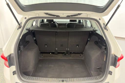 Valkoinen Skoda KODIAQ 2018 kuva 11.