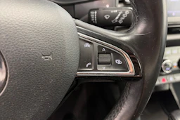 Valkoinen Skoda KODIAQ 2018 kuva 15.