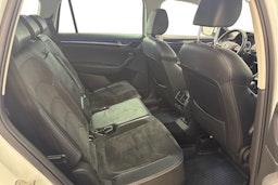 valkoinen Skoda Kodiaq 2017 kuva 8.