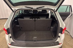 valkoinen Skoda Kodiaq 2017 kuva 12.