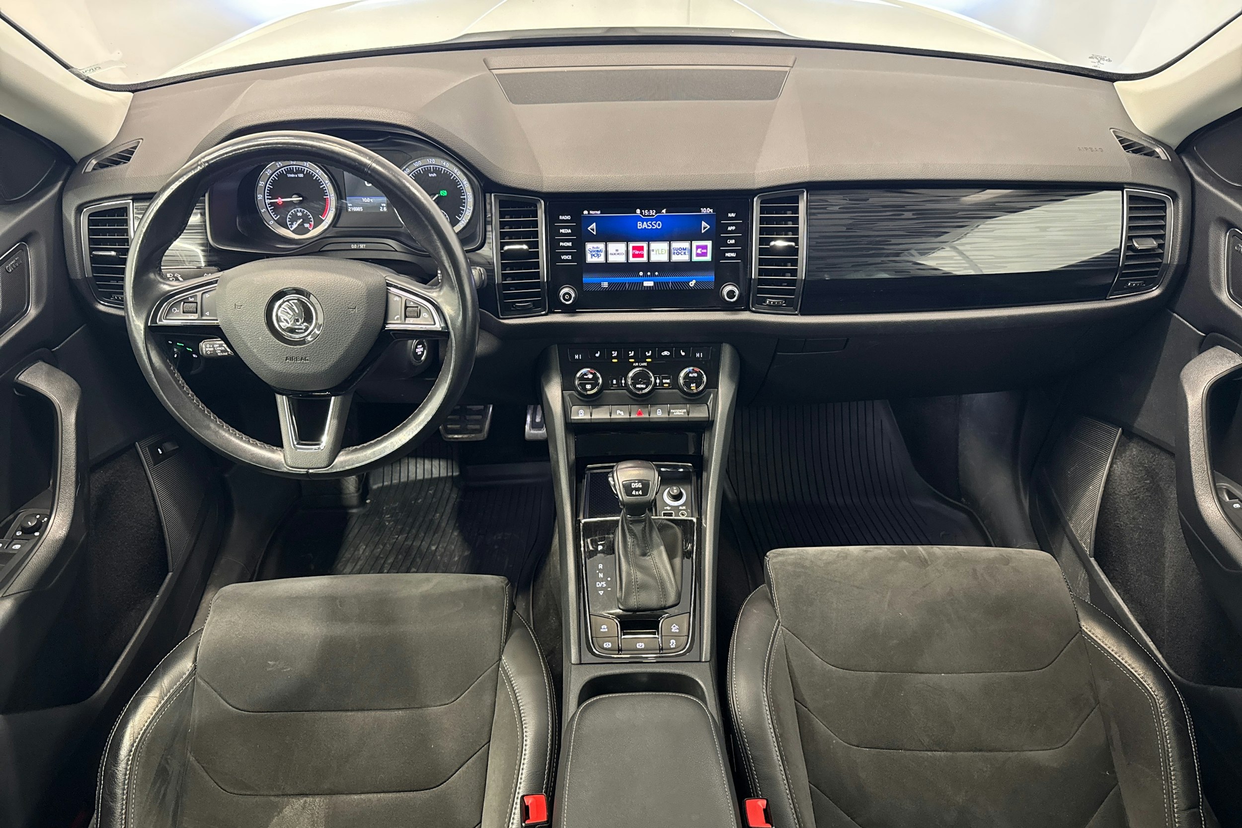 valkoinen Skoda Kodiaq 2017 kuva 13.