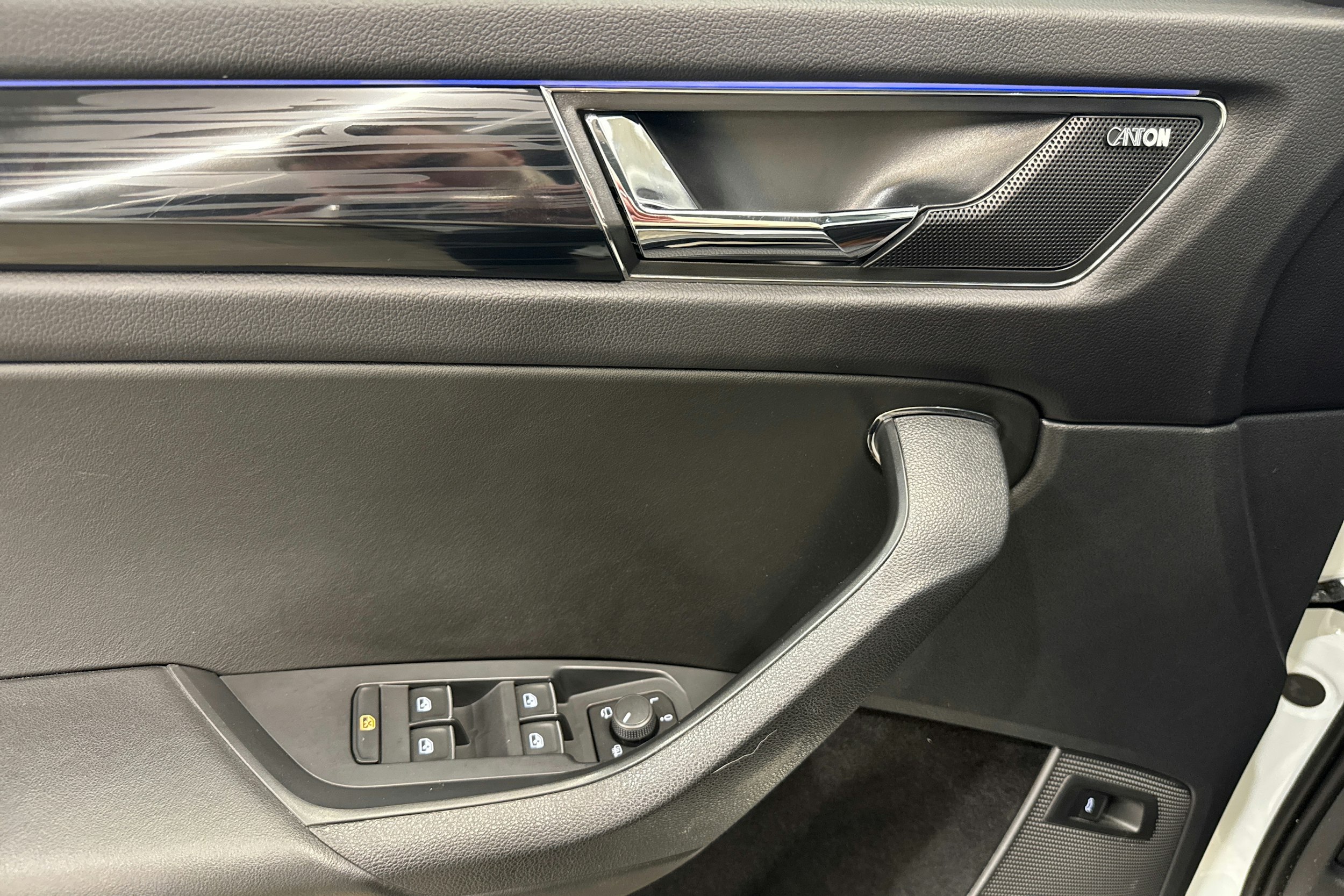 valkoinen Skoda Kodiaq 2017 kuva 17.