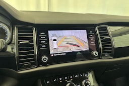 valkoinen Skoda Kodiaq 2017 kuva 21.