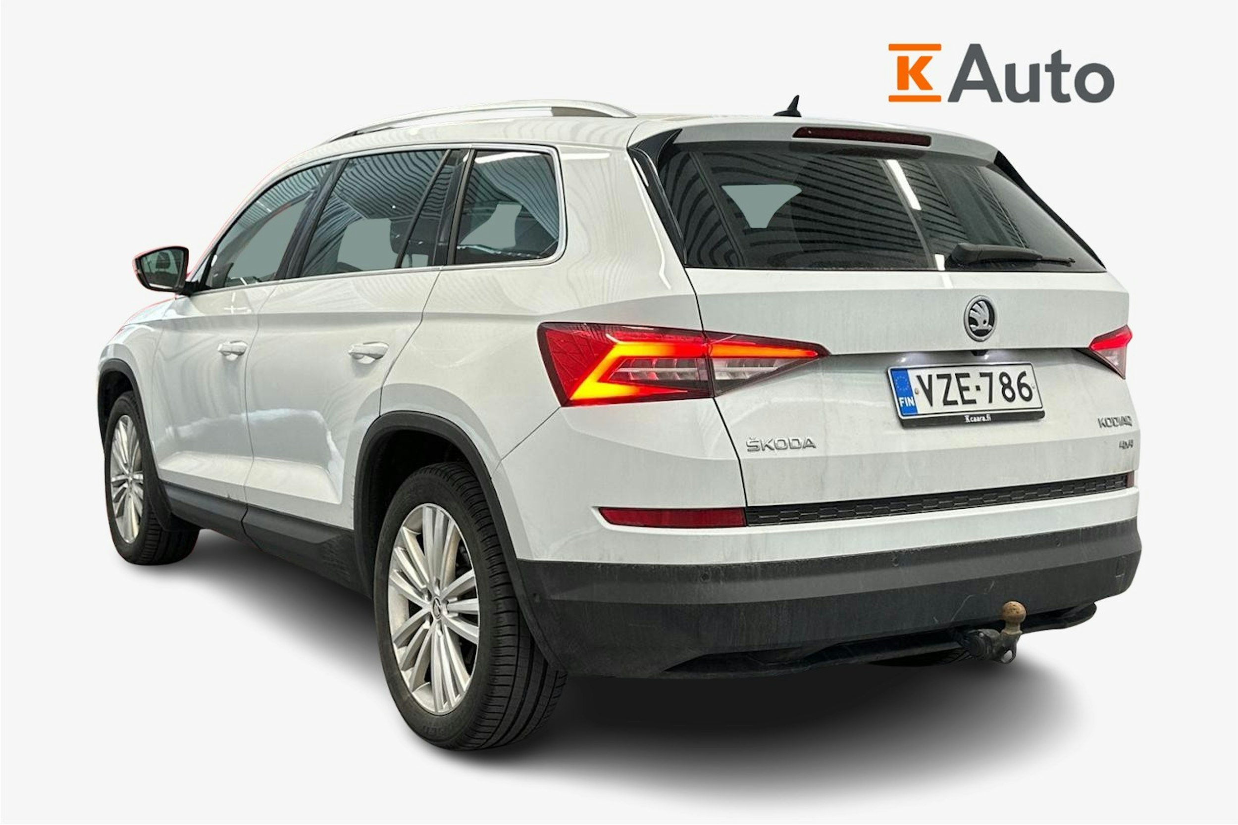 valkoinen Skoda Kodiaq 2017 kuva 2.