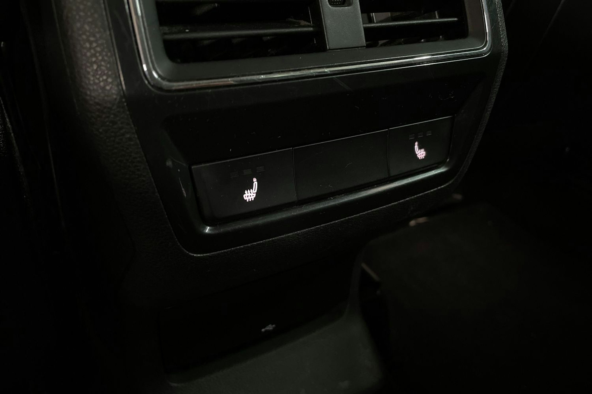 Harmaa Skoda KODIAQ 2017 kuva 11.