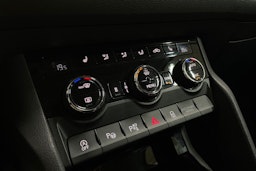 Harmaa Skoda KODIAQ 2017 kuva 25.