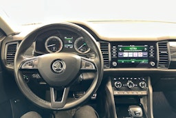 harmaa Skoda Kodiaq 2017 kuva 16.