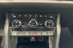 harmaa Skoda Kodiaq 2017 kuva 22.