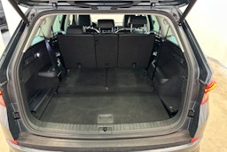 harmaa Skoda Kodiaq 2017 kuva 28.