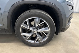 harmaa Skoda Kodiaq 2017 kuva 31.