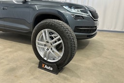 harmaa Skoda Kodiaq 2017 kuva 32.