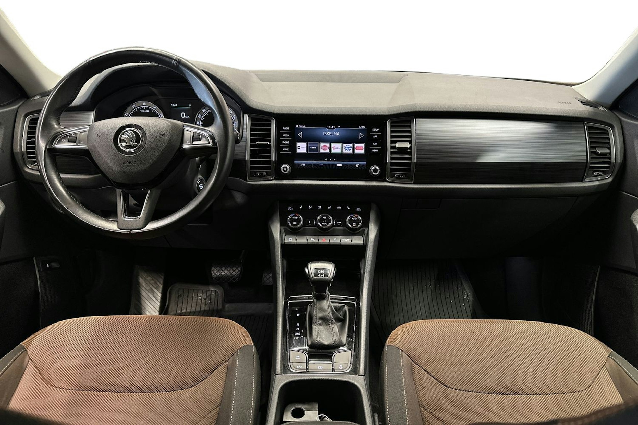 valkoinen Skoda Kodiaq 2017 kuva 11.