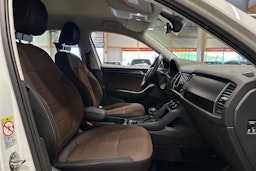 valkoinen Skoda Kodiaq 2017 kuva 14.