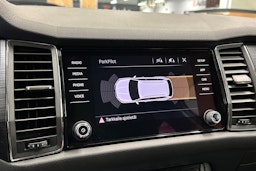 valkoinen Skoda Kodiaq 2017 kuva 18.