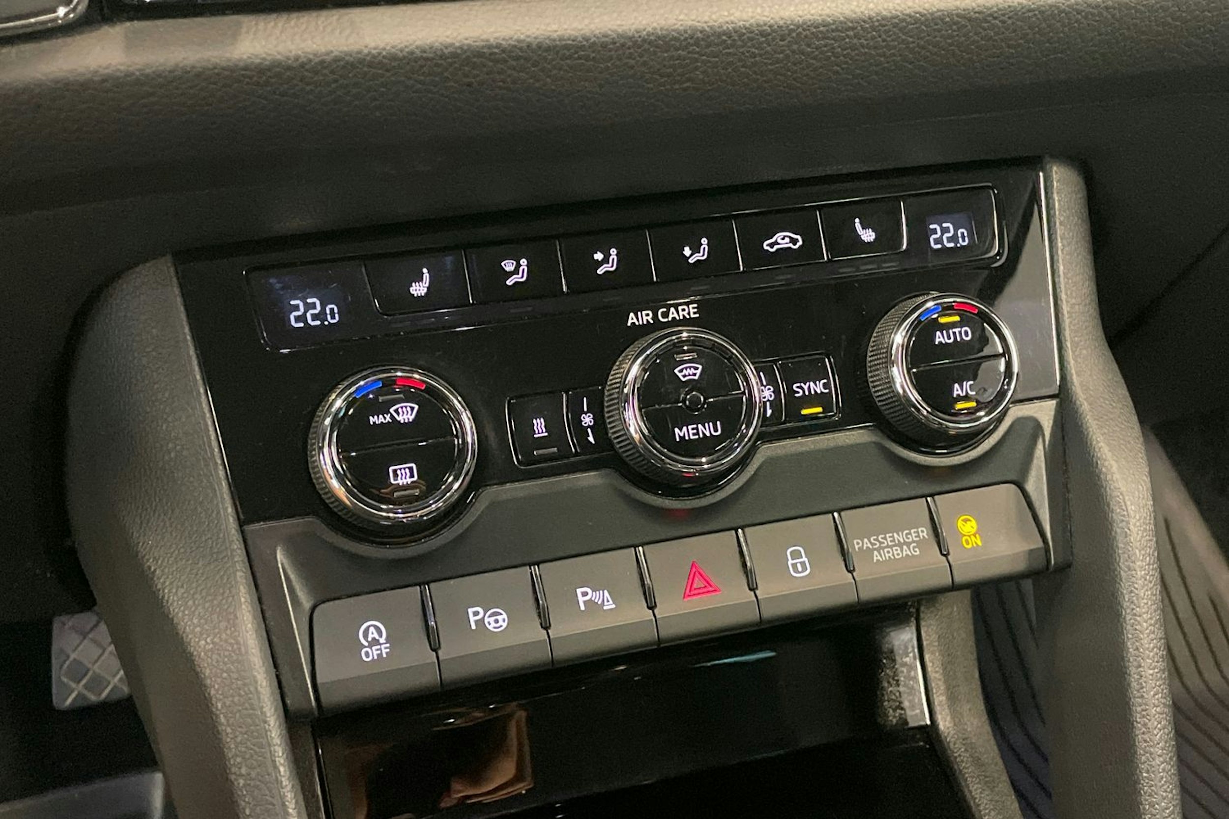 sininen Skoda Kodiaq 2018 kuva 18.
