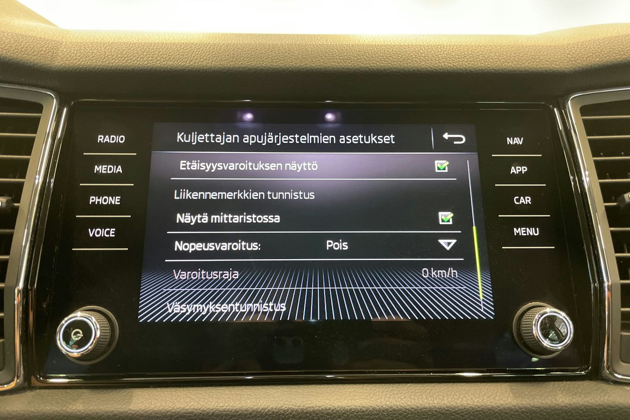 sininen Skoda Kodiaq 2018 kuva 25.