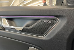 Valkoinen Skoda KODIAQ 2018 kuva 20.