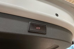 Valkoinen Skoda KODIAQ 2018 kuva 22.