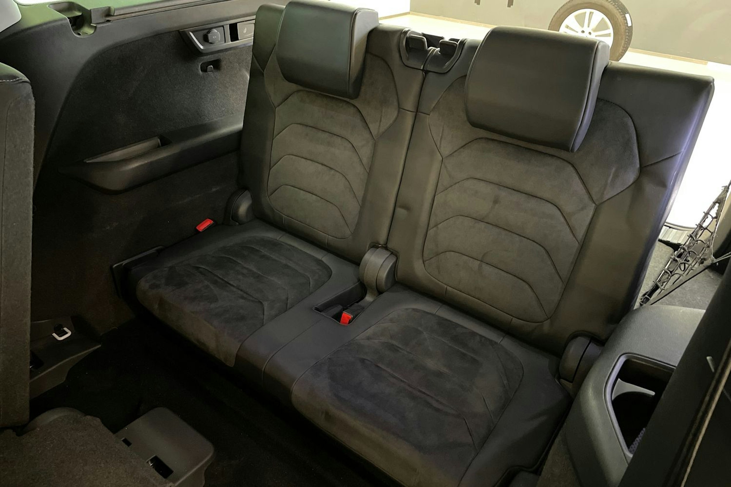 Valkoinen Skoda KODIAQ 2018 kuva 24.
