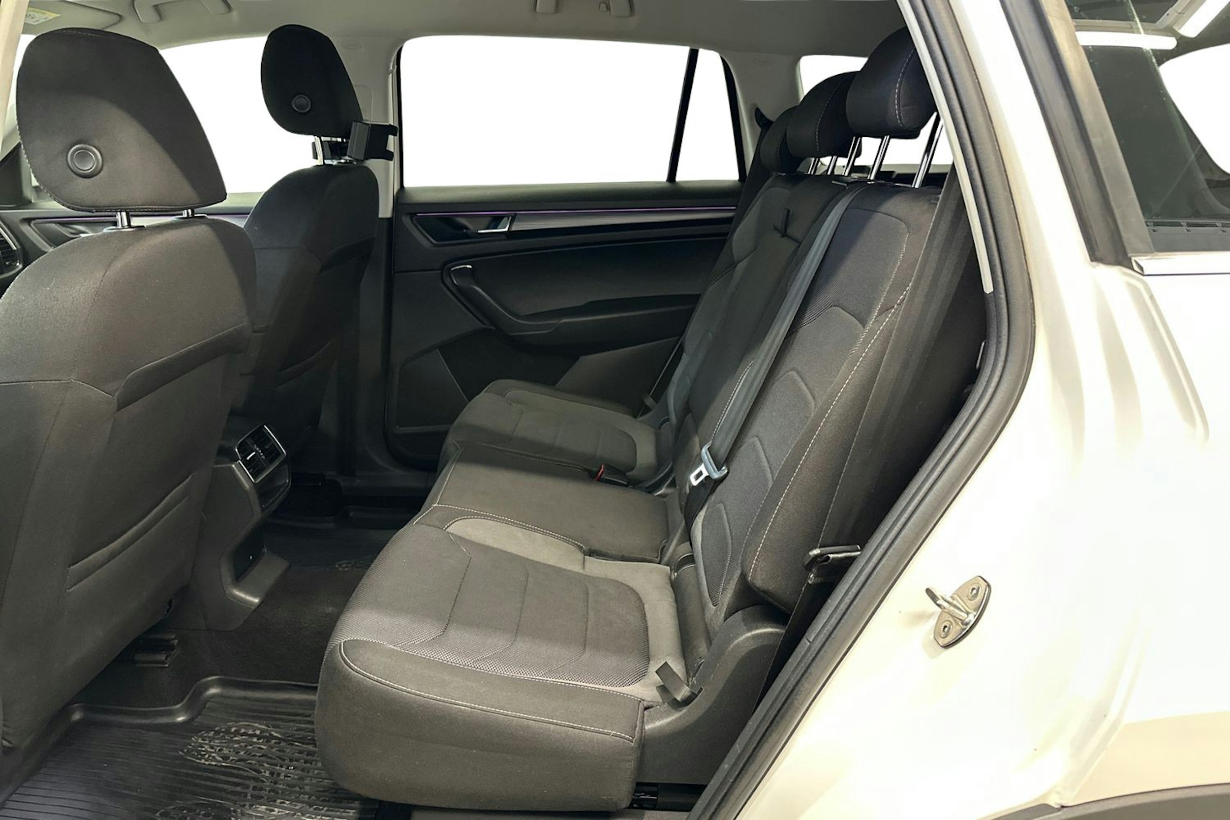 valkoinen Skoda Kodiaq 2018 kuva 10.