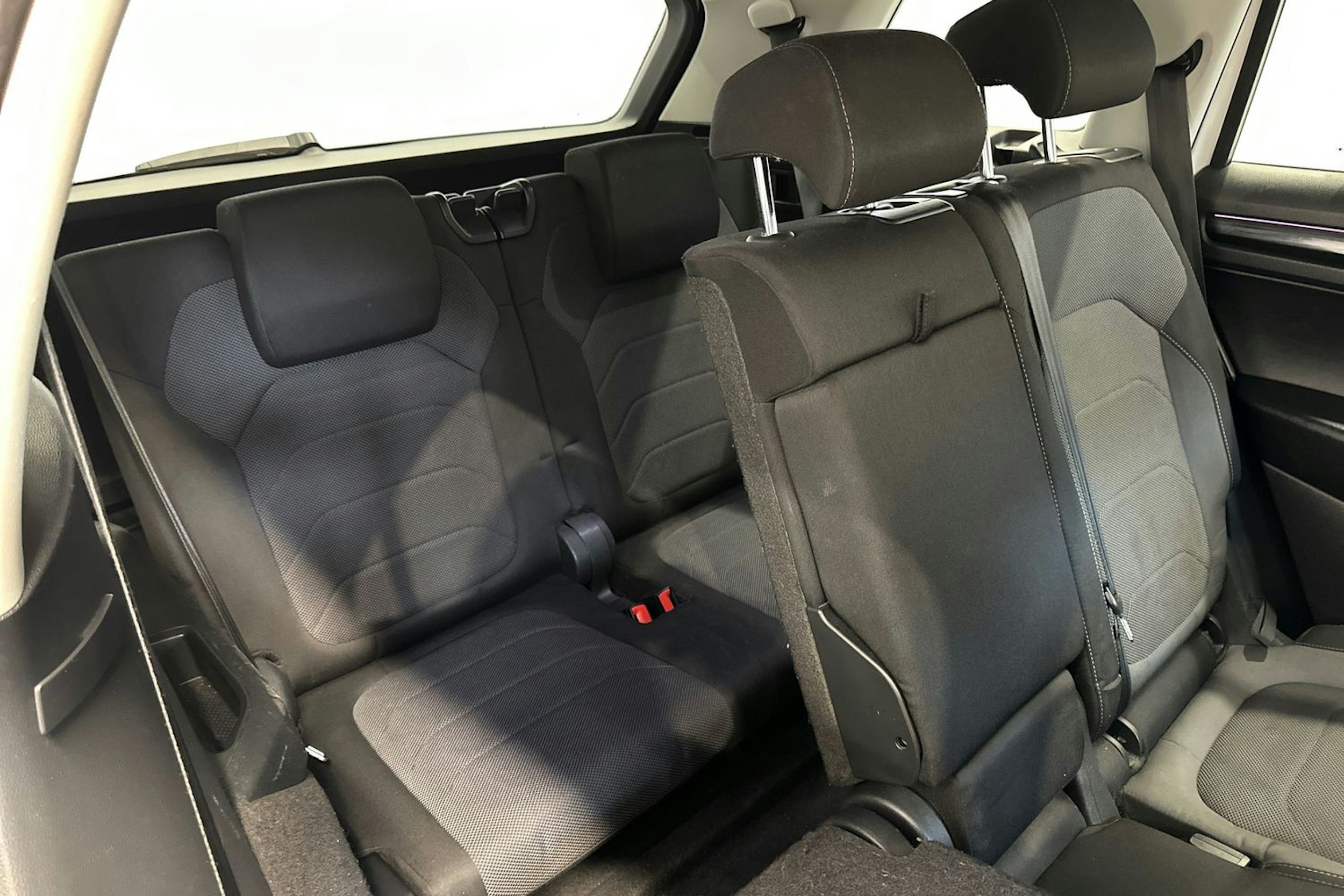 valkoinen Skoda Kodiaq 2018 kuva 14.