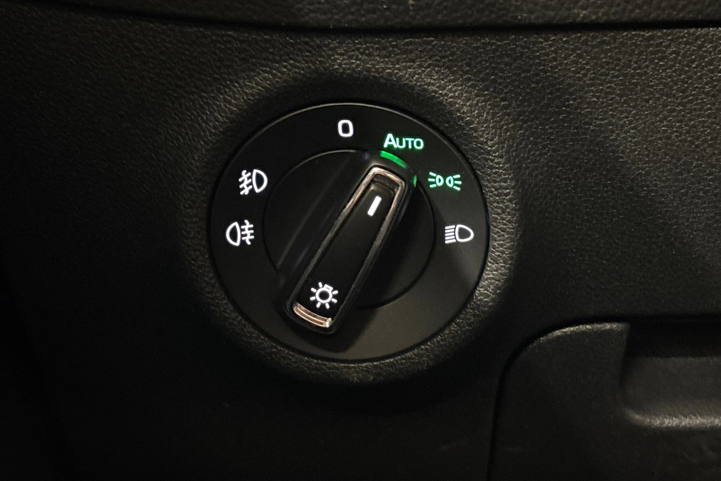 sininen Skoda Kodiaq 2018 kuva 20.