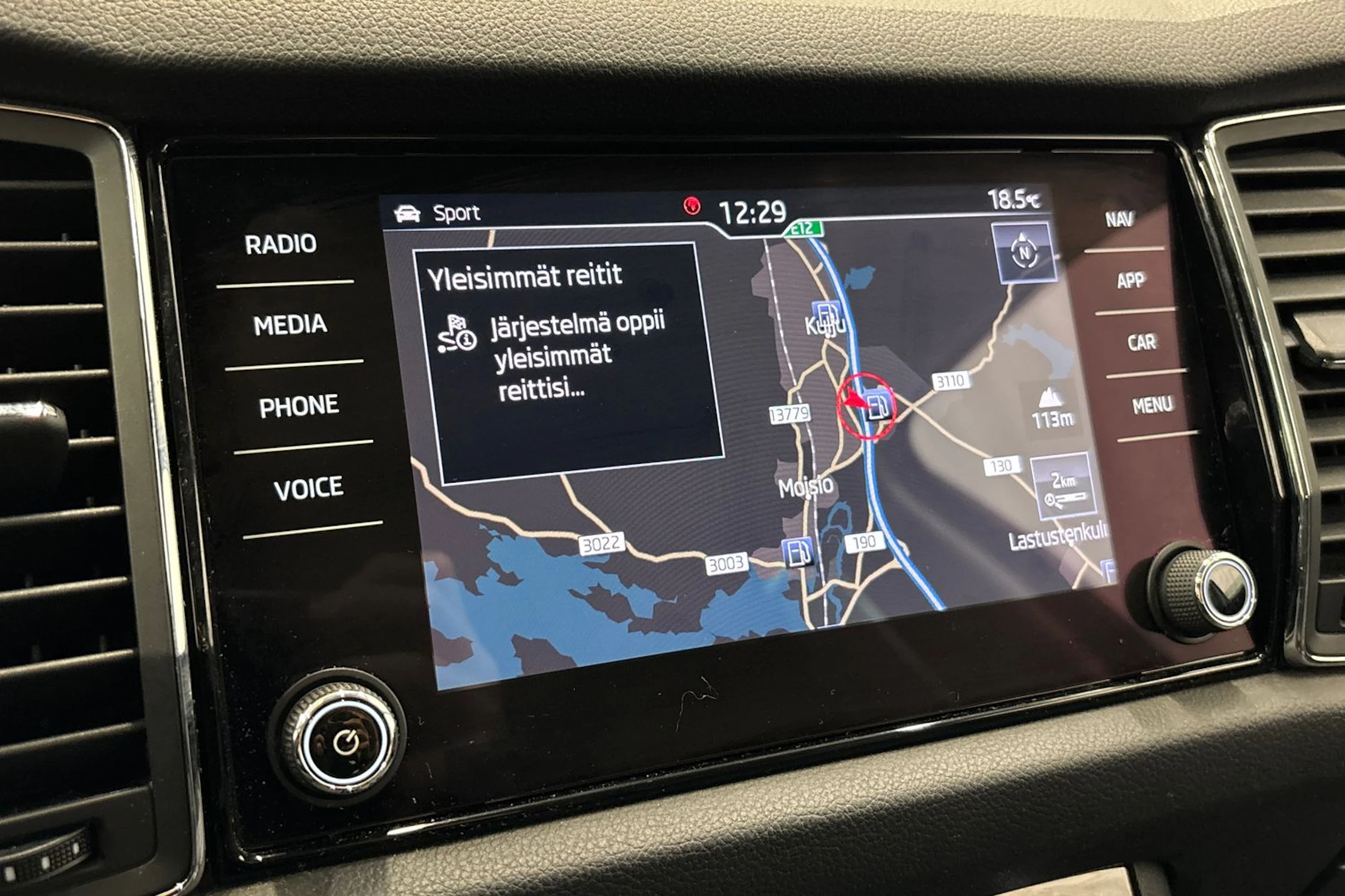sininen Skoda Kodiaq 2018 kuva 28.