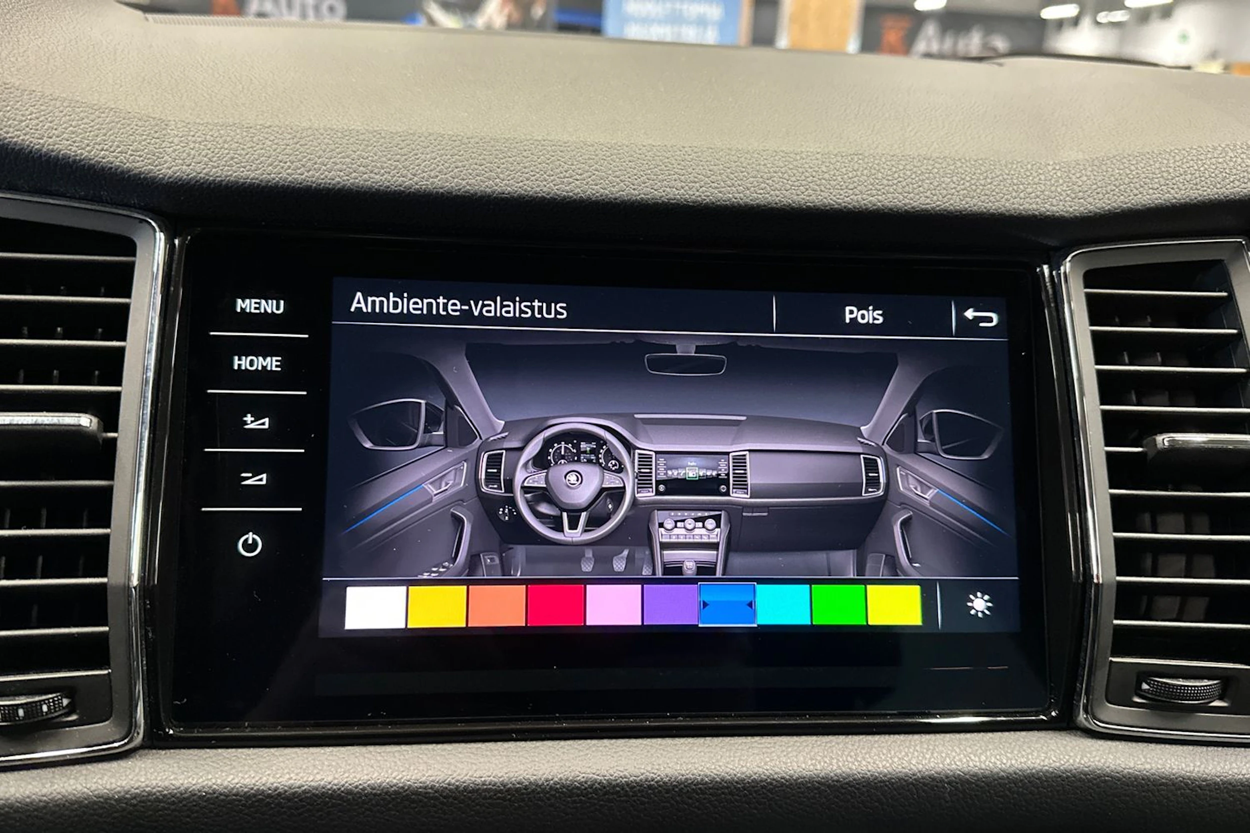 sininen Skoda Kodiaq 2018 kuva 19.