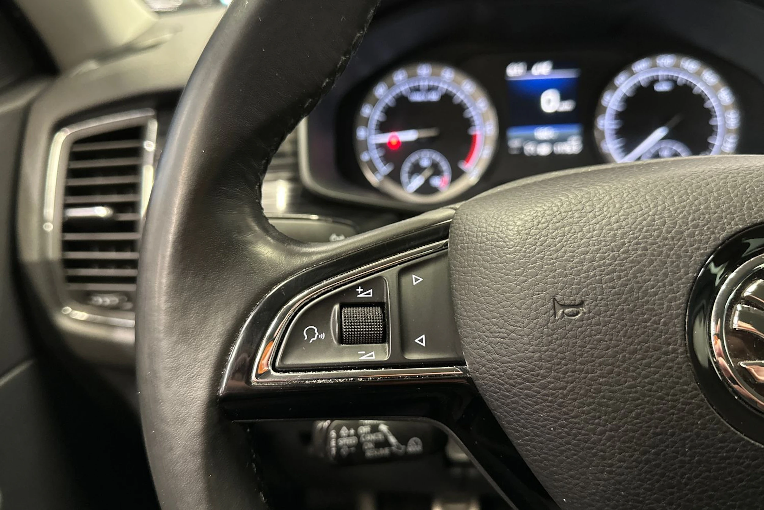sininen Skoda Kodiaq 2018 kuva 26.